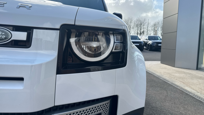 Land Rover Defender 90 Diesel 3.0 D250 Hard Top Auto